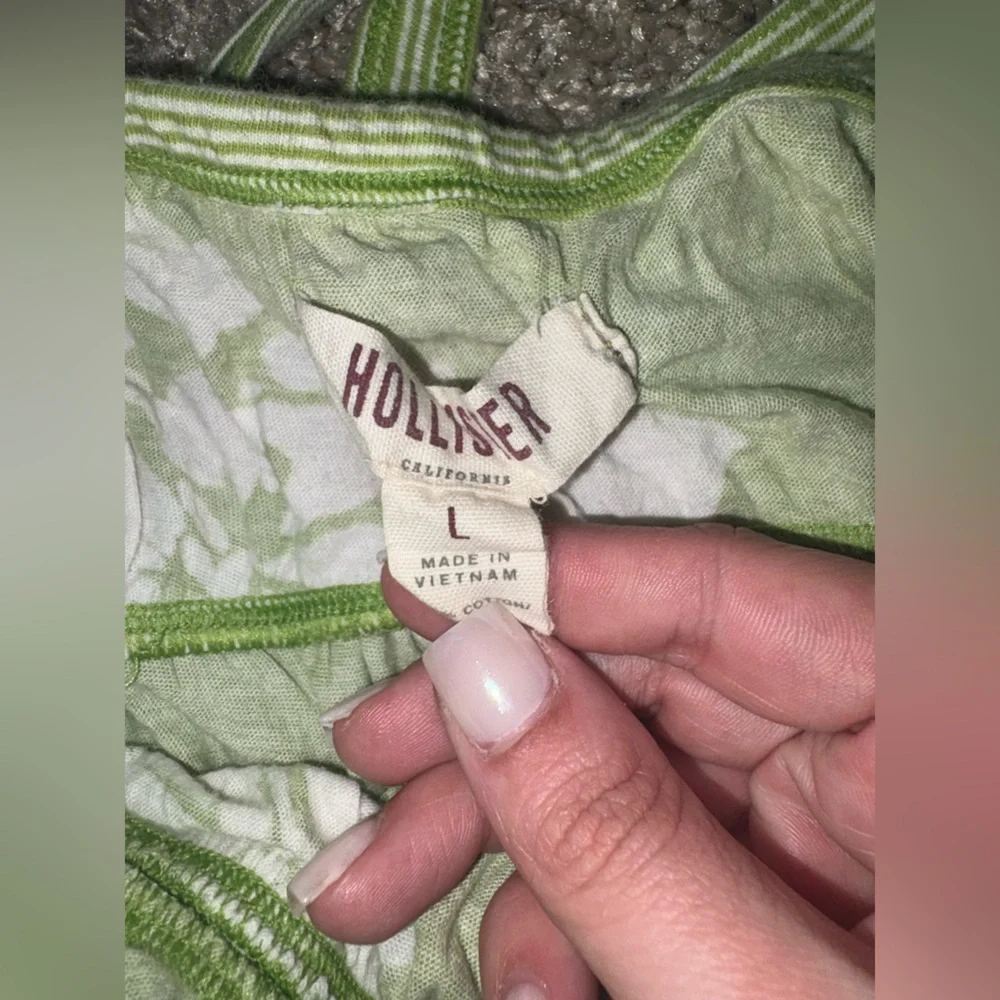 Hollister Green Floral Tie Front Y2K Cami Tank Top - Size L - Picture 5 of 5